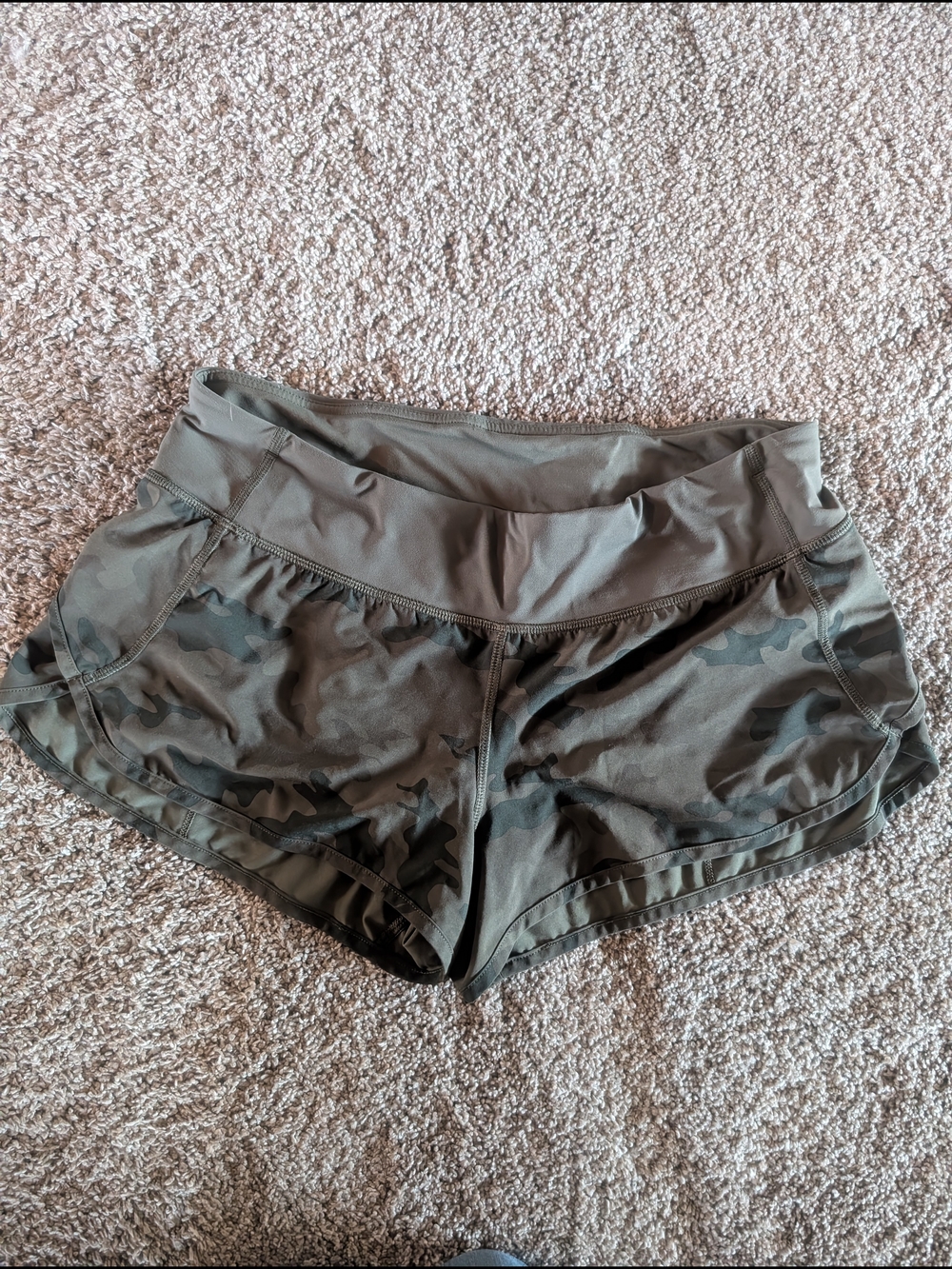 Lululemon Camo Speed Shorts 2.5 Inseam